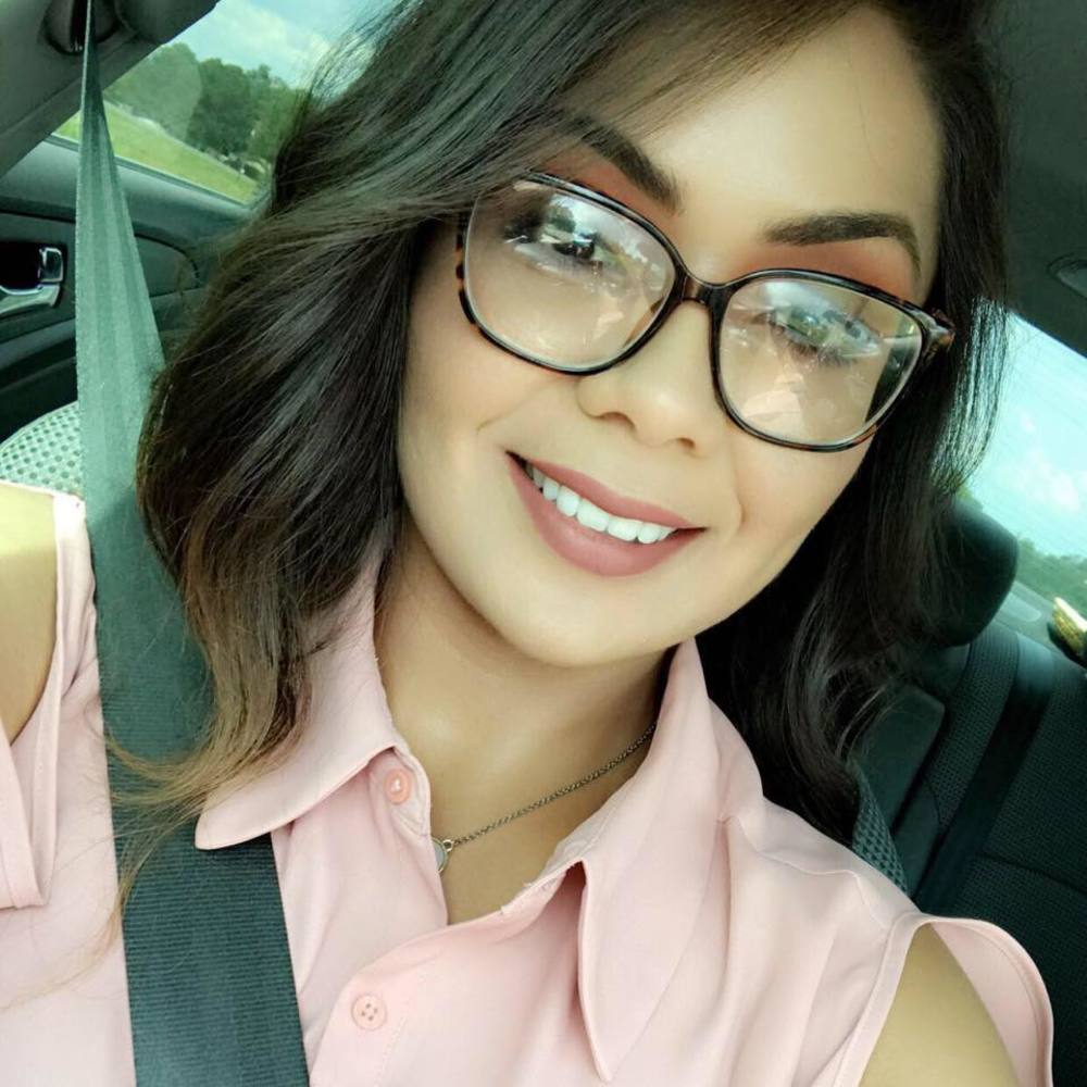 Meet your Posher, Maribel